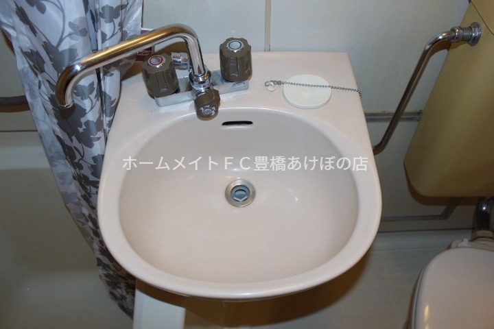 洗面設備　同型別部屋写真