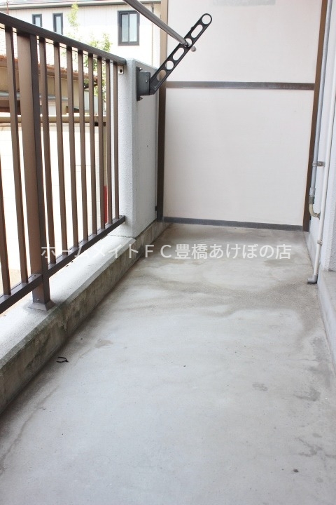 バルコニー　同型別部屋写真