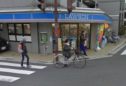 コンビニ　ローソン（コンビニ）まで352m
