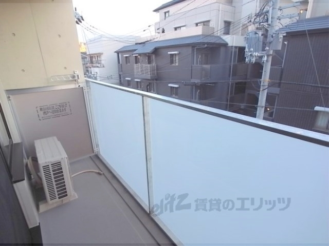 バルコニー　１階