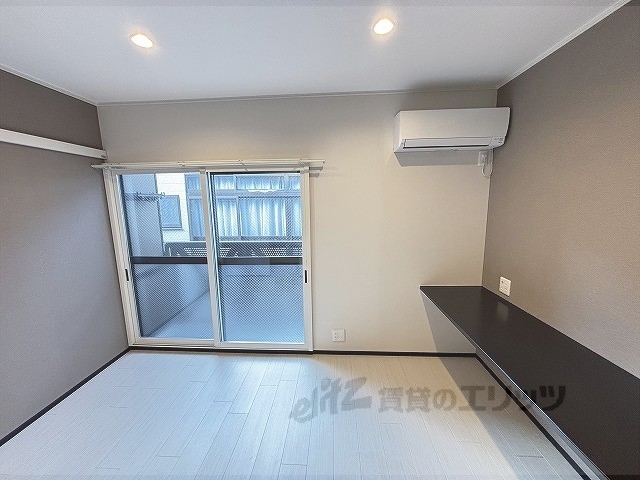 居室・リビング　洋室