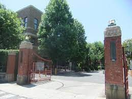 大学・短大　国立岡山大学医学部（大学・短大）まで1060m