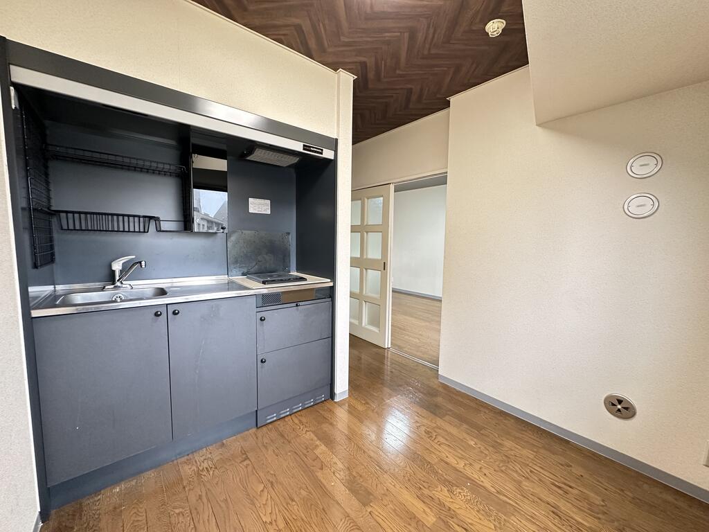 キッチン　IH2口コンロ