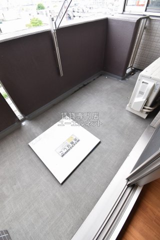 バルコニー　南向きバルコニー