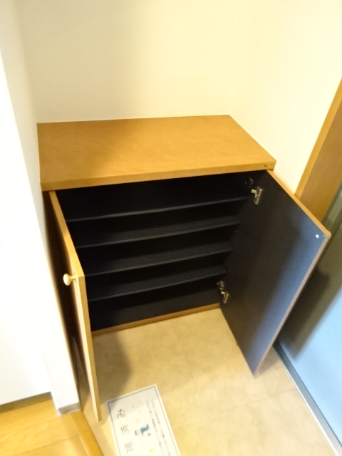 玄関　※同タイプ他号室