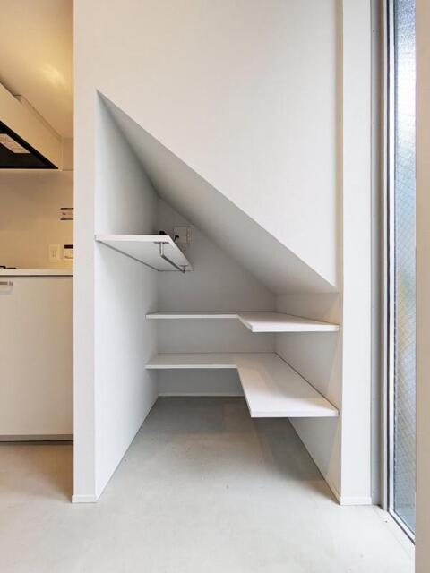 収納　バルコニー