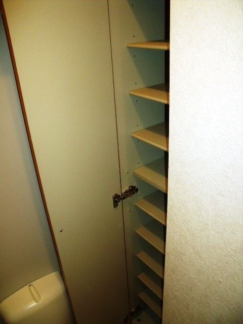 玄関　靴収納付きの玄関