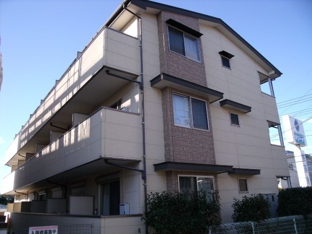 建物外観　オートロック　宅配ＢＯＸ　ネット光対応