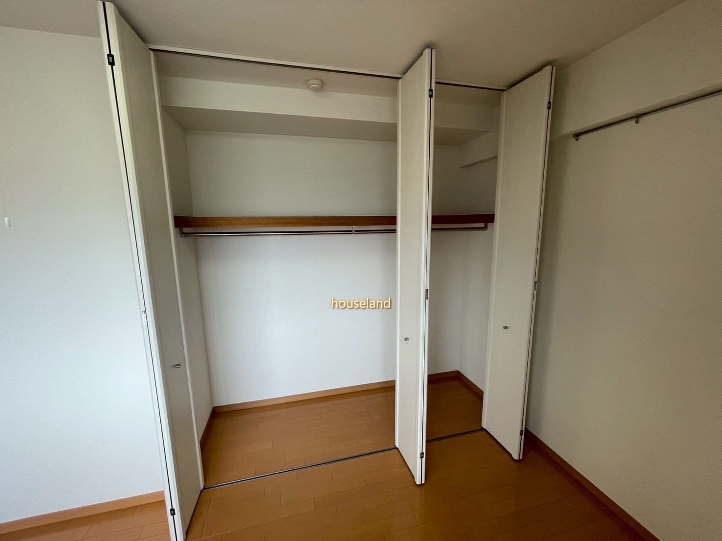 収納　別号室参照