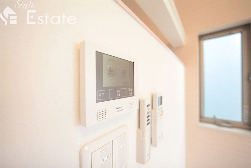 セキュリティ　モニター付きインターホン　同仕様内装