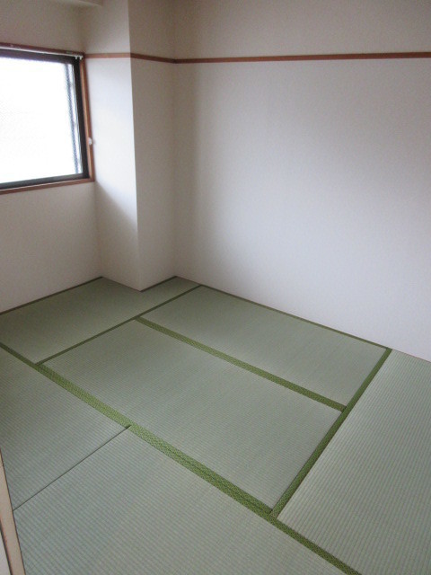 その他部屋・スペース　畳のいい香り。和室のお部屋です
