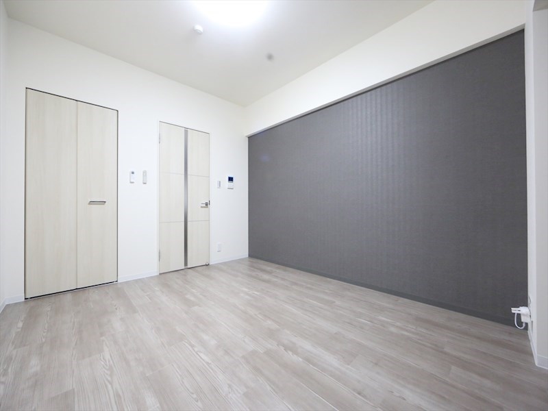 居室・リビング　洋室8.5帖　クローゼット付（収納充実してます）