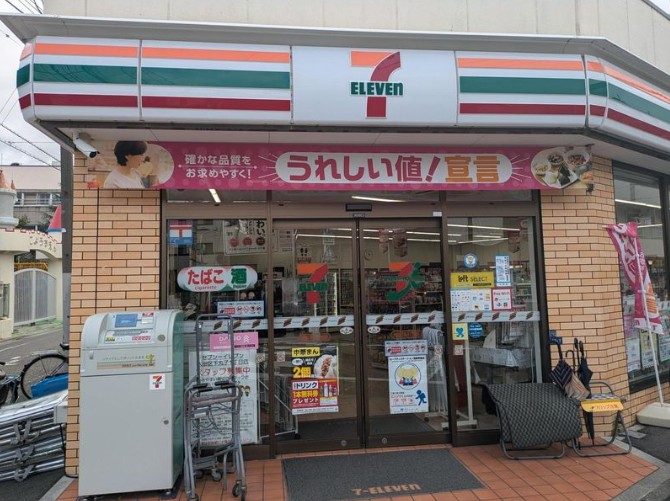 コンビニ　セブンイレブン大田区下丸子3丁目店（コンビニ）まで166m