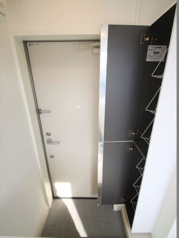 玄関　シューズボックスありますよ♪