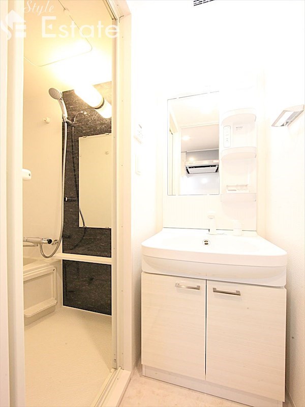 洗面設備　洗面所