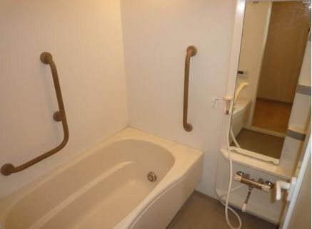 バス・シャワールーム　バス