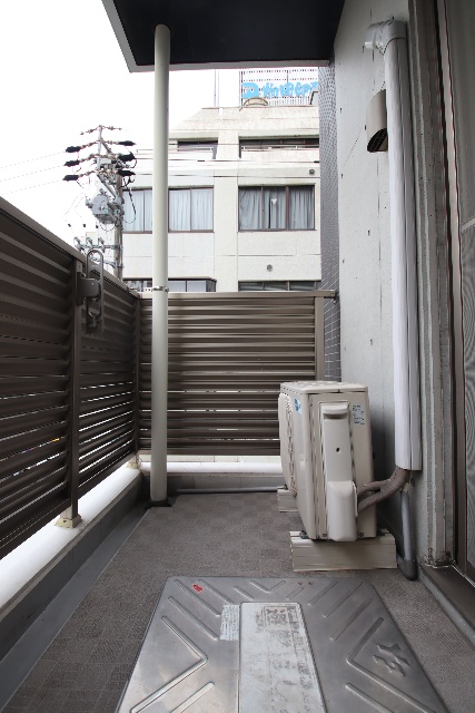 バルコニー　※別号室の参考写真のため現況優先です。