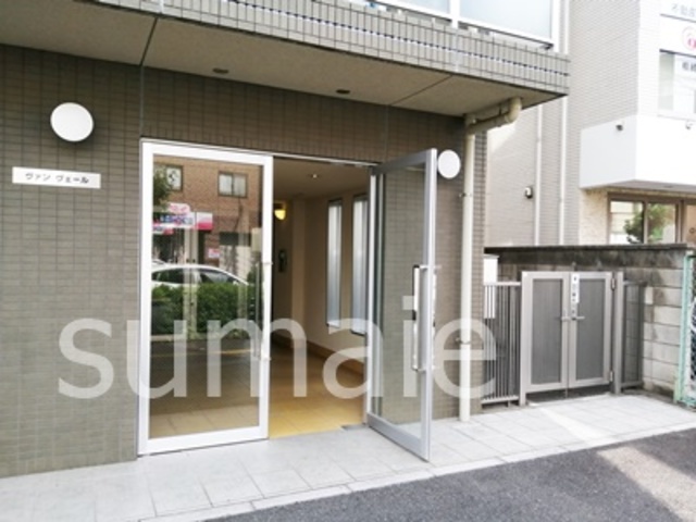 エントランス　入口☆