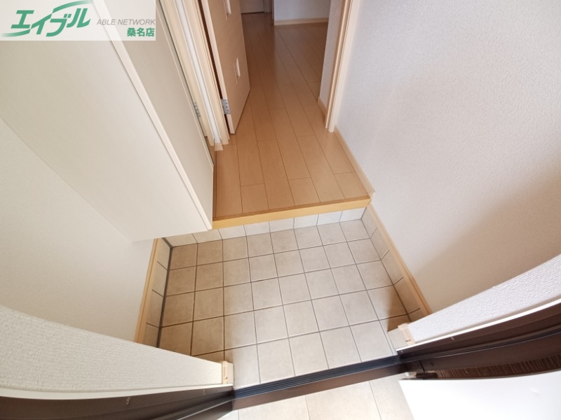 玄関　同型参考写真