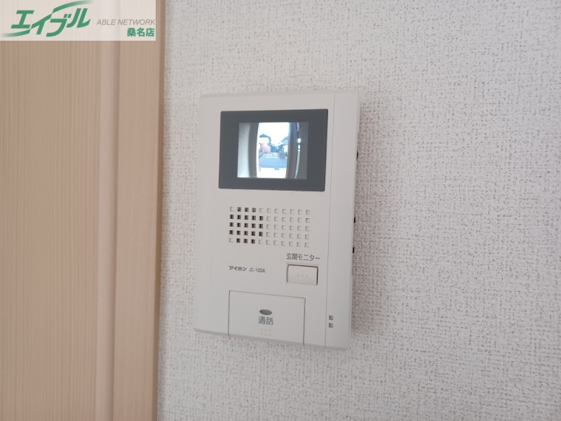 セキュリティ　同型参考写真