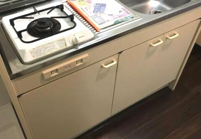 収納　キッチン下収納