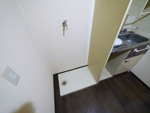 その他設備　嬉しい室内洗濯機置き場がございます。