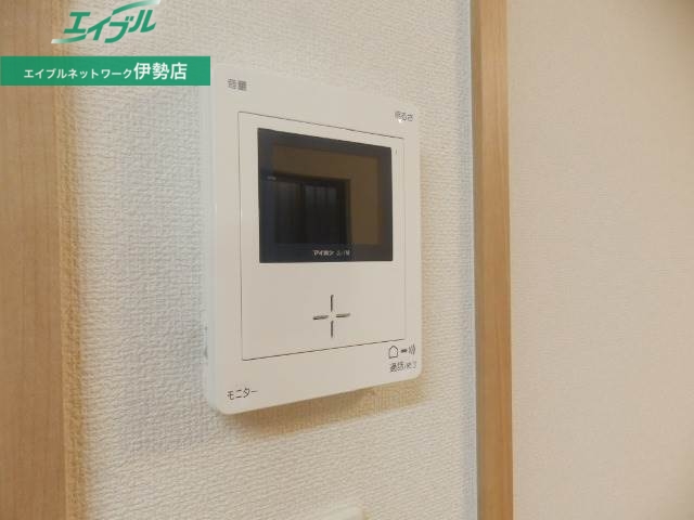 セキュリティ　同型参考写真