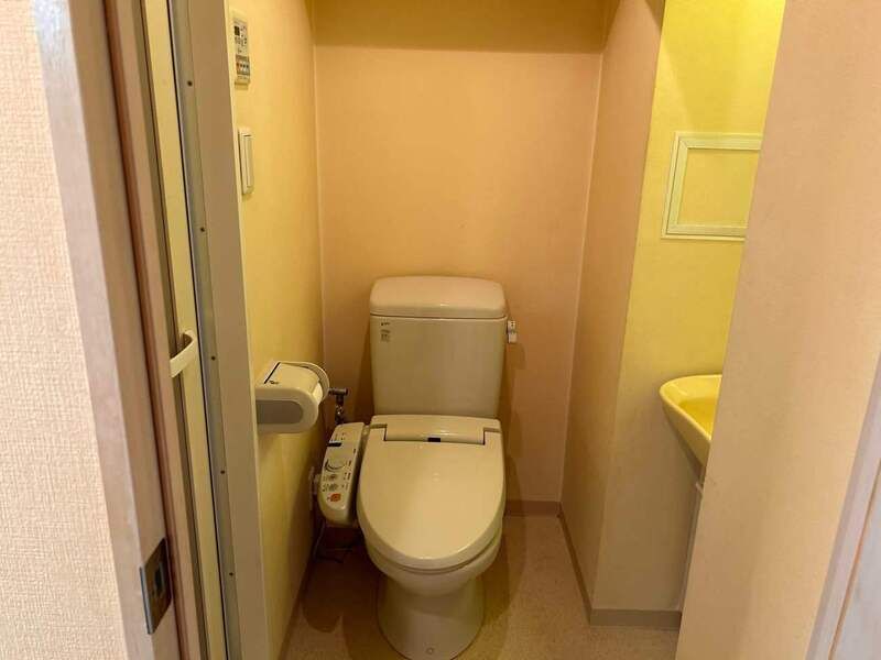 トイレ　★温水洗浄便座★