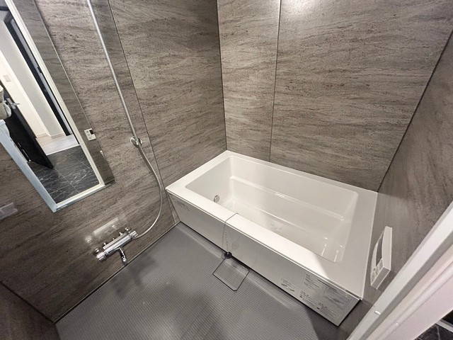 バス・シャワールーム　別号室の写真です