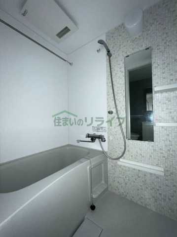 バス・シャワールーム　※参考写真です。反転タイプのお部屋になります。