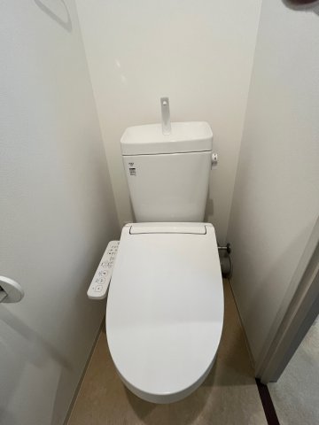 トイレ　清潔感のあるトイレです