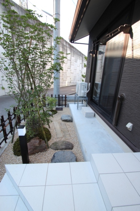 バルコニー　テラス