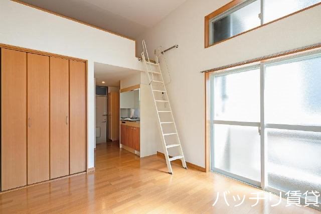 居室・リビング　別号室イメージの為、現状を優先致します