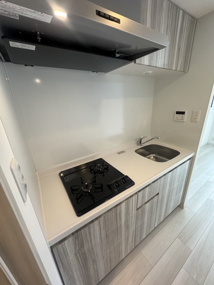 キッチン　※掲載写真は同マンション別部屋参考写真となります。