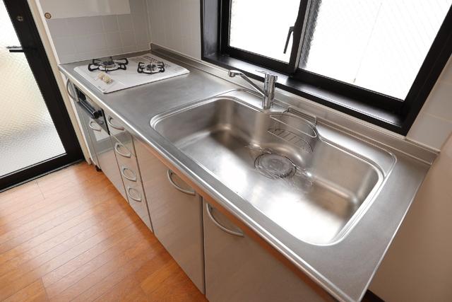 キッチン　キッチン　※同物件・同仕様画像