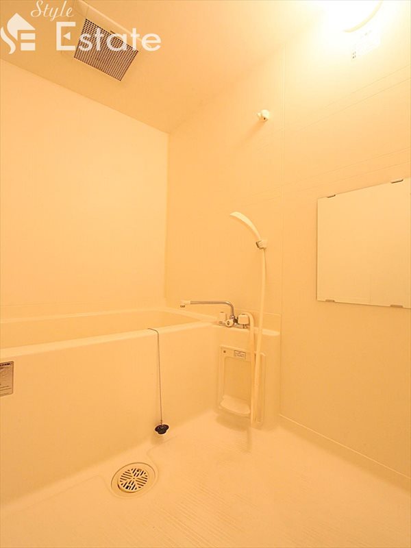 バス・シャワールーム　バスルーム