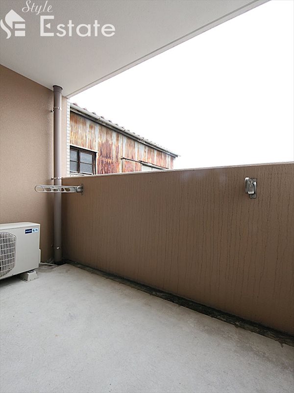 バルコニー　ベランダ