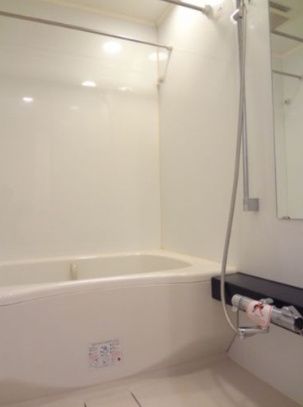 バス・シャワールーム　☆リラックスできるお風呂☆