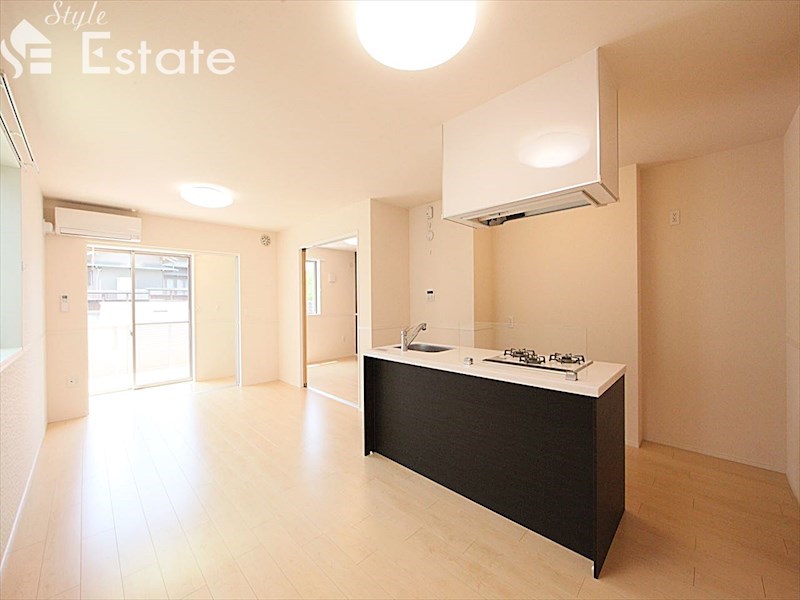 居室・リビング　リビング