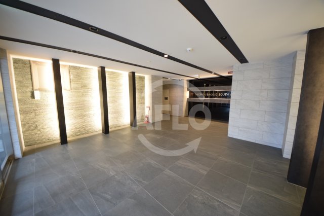 ロビー　セオリー大阪城サウスゲート　ロビー