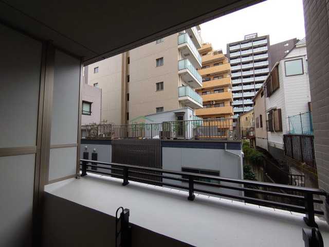 眺望　パークアクシス神楽坂・早稲田通り※別部屋の参考写真です