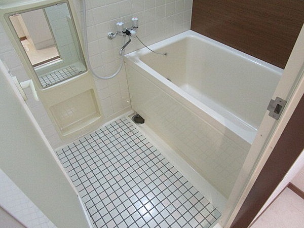 バス・シャワールーム　清潔感のある快適バスルーム♪