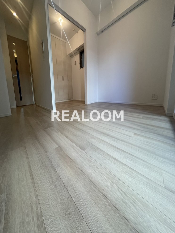 その他部屋・スペース　新宿御苑前　新宿三丁目　1K