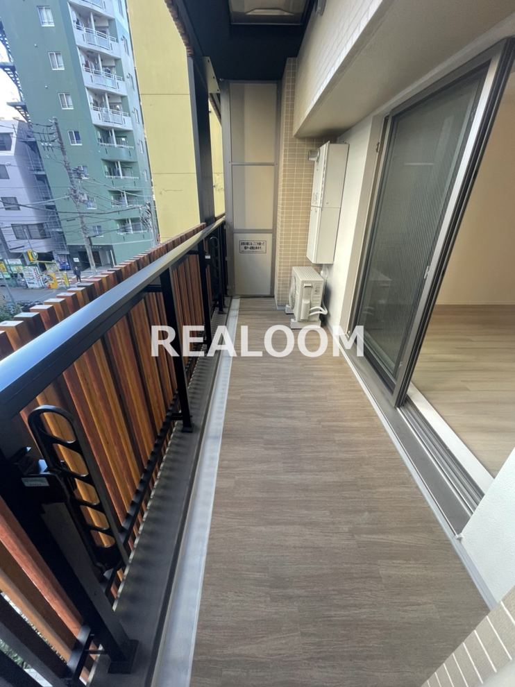 バルコニー　新宿御苑前　新宿三丁目　1K