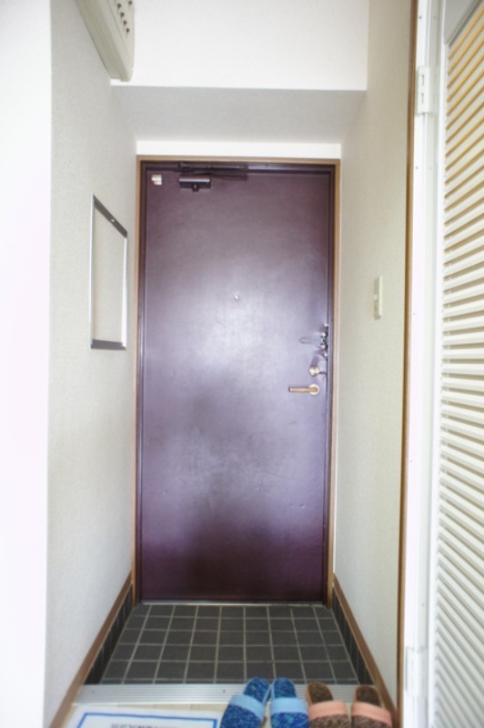 玄関　図面と現状に相違がある場合には現状を優先