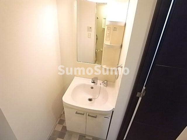 洗面設備　洗面所です