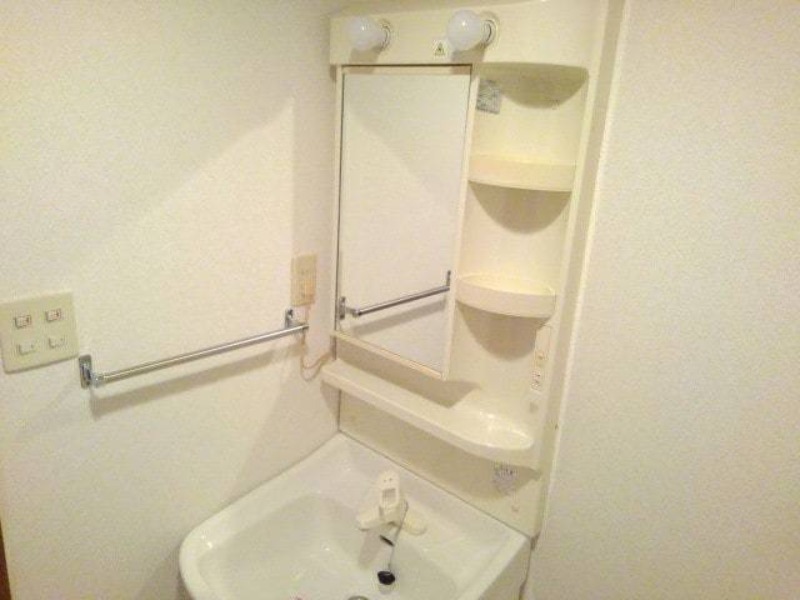 洗面設備　図面と現状に相違がある場合には現状を優先