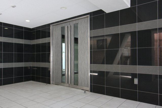 エントランス　XEBEC巣鴨　豊島区巣鴨1