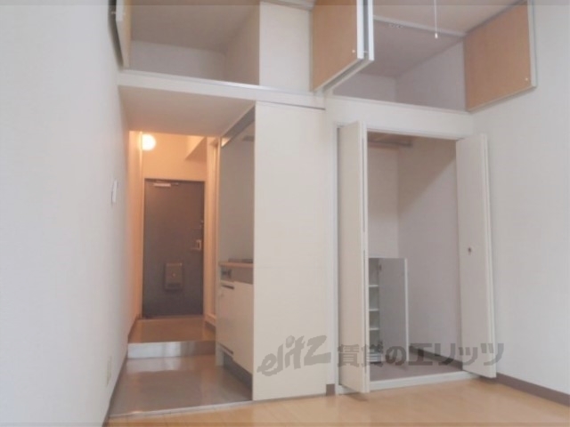 居室・リビング　洋室