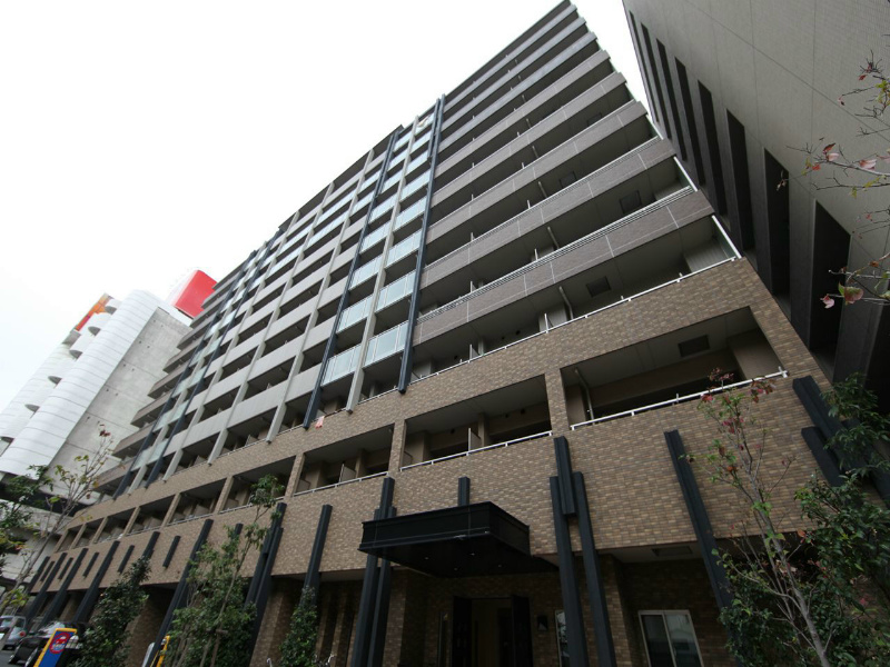 建物外観　外観　オートロック　防犯カメラ　宅配ＢＯＸ完備